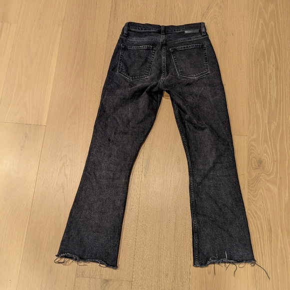 Women's Black Denim Cropped Jeans - Picture 2 of 7